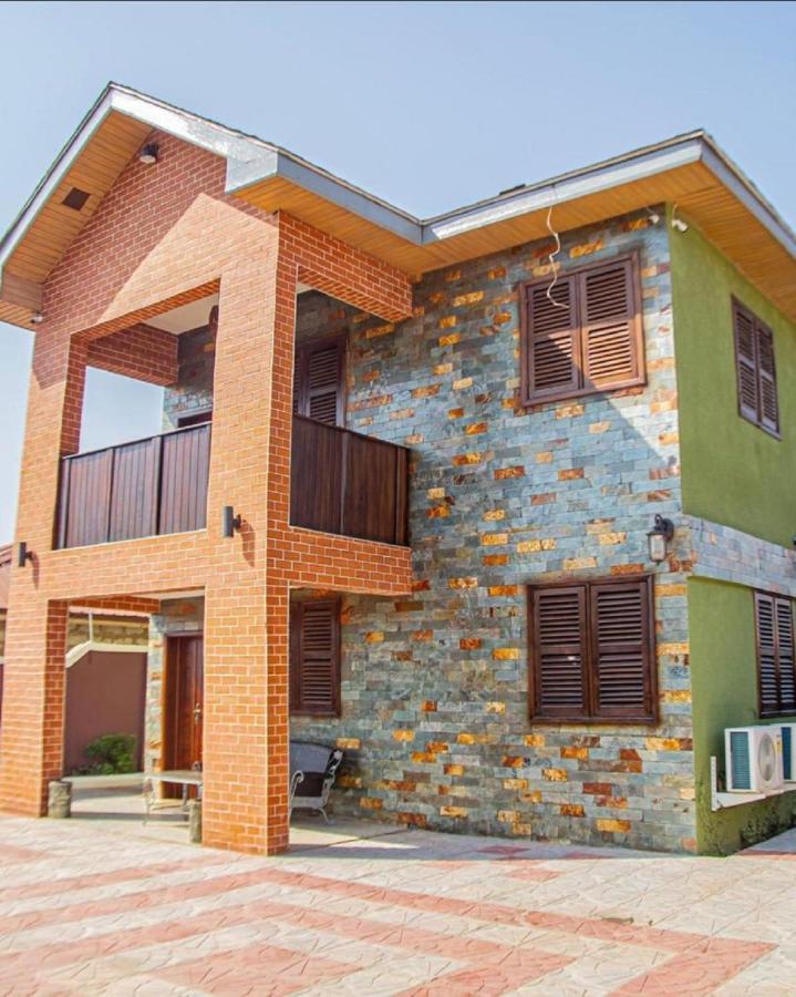 Bays Boutique Apartment Accra Exterior photo